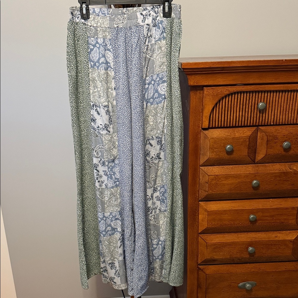Umgee Floral Patchwork wide leg pants in Blue and Gray